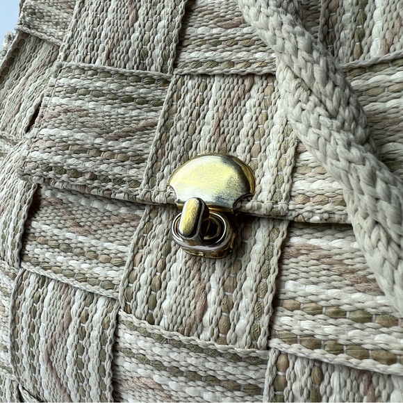 Vintage 1970’s Fiona Woven Straw Purse - Picture 12 of 12